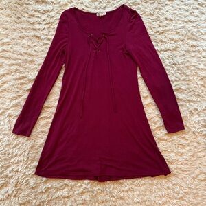 Juniors Burgundy Long Sleeve Lace-Up Dress size medium